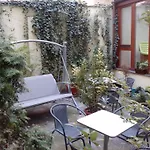 Aparthotel City 5 